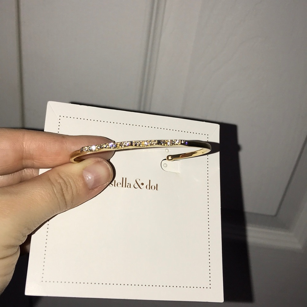 Stella and dot cuff bracelet